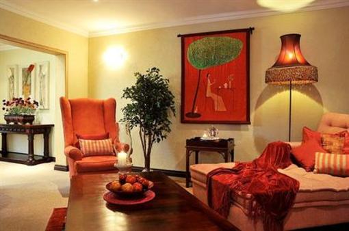 фото отеля Olivers Lodge Hotel White River