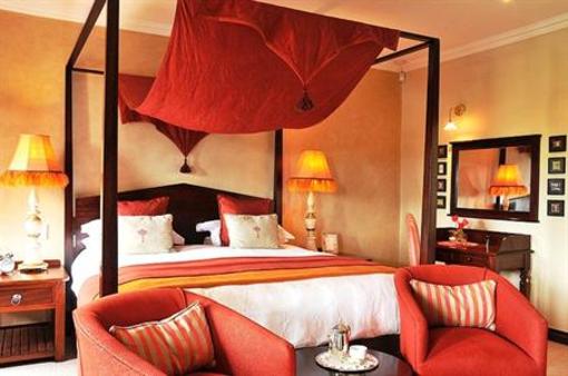 фото отеля Olivers Lodge Hotel White River