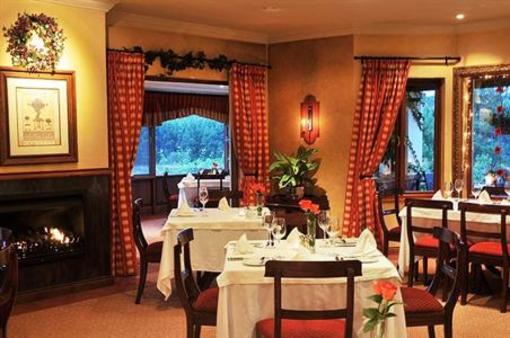 фото отеля Olivers Lodge Hotel White River