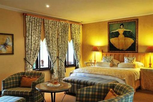 фото отеля Olivers Lodge Hotel White River
