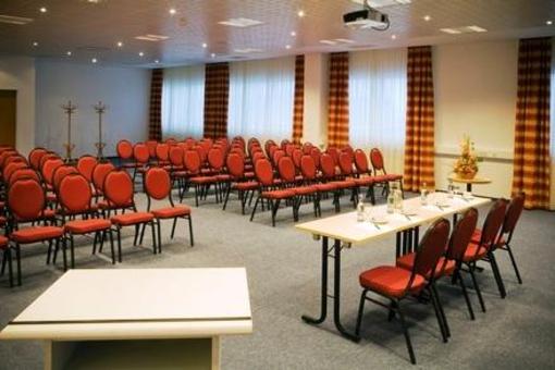 фото отеля Hotel Hamburg-Wittenburg