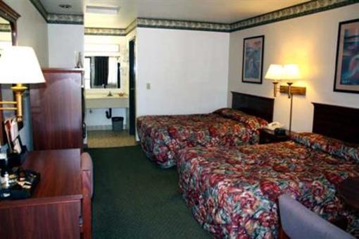 фото отеля Americas Best Value Inn Old Sacramento