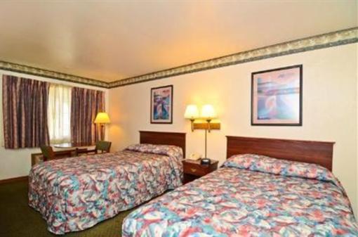 фото отеля Americas Best Value Inn Old Sacramento