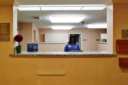 фото отеля Candlewood Suites Chesapeake Suffolk