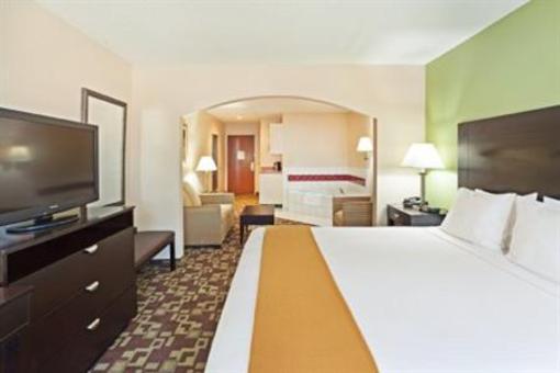 фото отеля Holiday Inn Express Reidsville