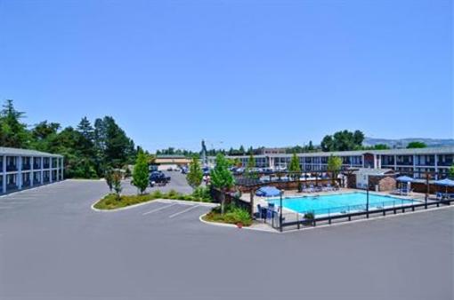фото отеля Best Western Horizon Inn Medford