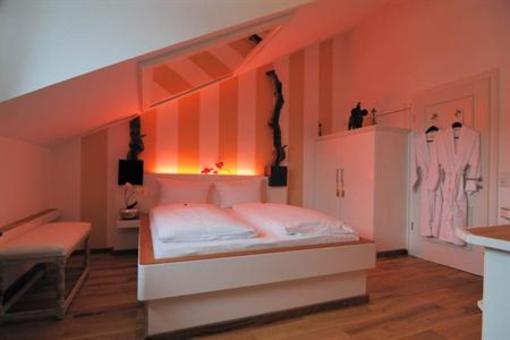 фото отеля Hotel Helvetia Lindau