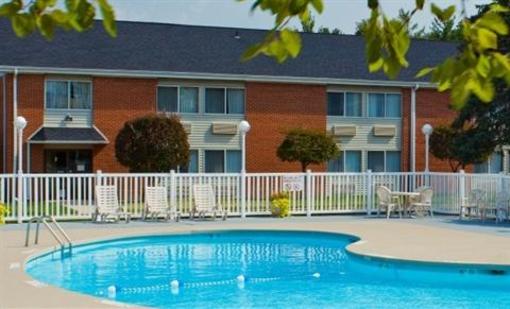 фото отеля Holiday Inn Express Chicago-St. Charles