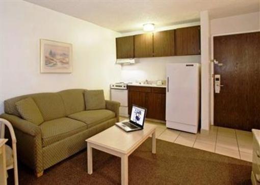 фото отеля Americas Best Value Inn & Suites - Portland Airport