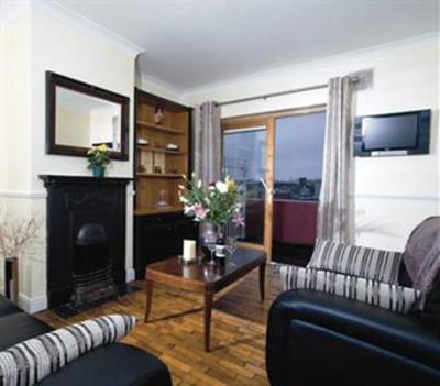 фото отеля Oliver St John Gogarty's Penthouse Apartments