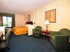 фото отеля Howard Johnson Inn and Suites Central San Antonio