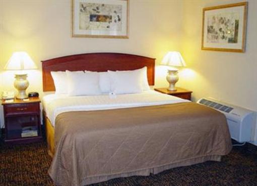 фото отеля Clarion Hotel Downtown Colorado Springs