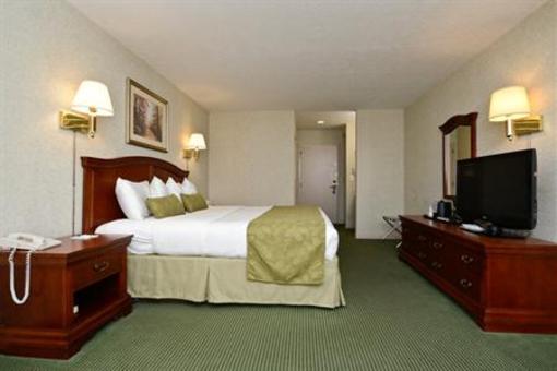 фото отеля Best Western Plus South