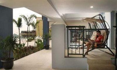 фото отеля Marbella Suites Bandung
