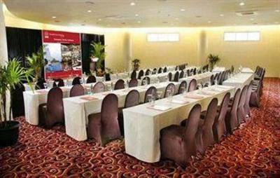 фото отеля Marbella Suites Bandung