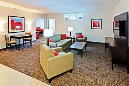 фото отеля Holiday Inn Hotel & Suites Red Deer South