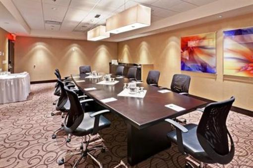 фото отеля Holiday Inn Hotel & Suites Red Deer South