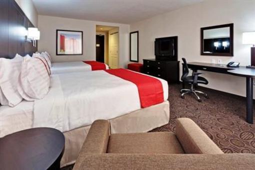 фото отеля Holiday Inn Hotel & Suites Red Deer South
