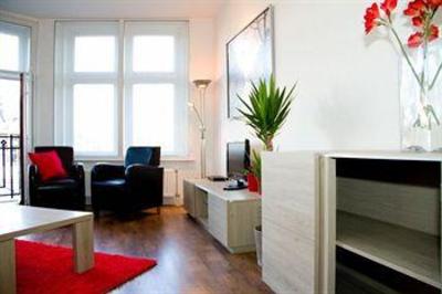 фото отеля Damrak Apartments