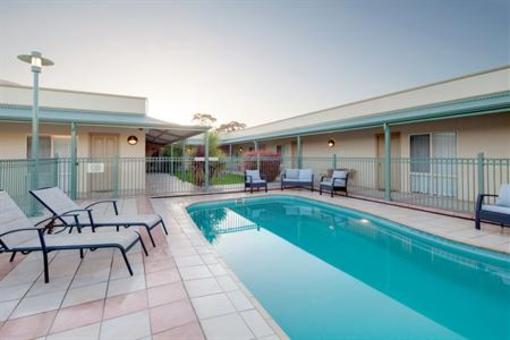фото отеля BEST WESTERN Crystal Inn