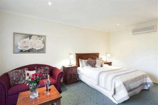 фото отеля BEST WESTERN Crystal Inn