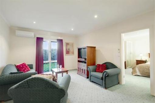 фото отеля BEST WESTERN Crystal Inn