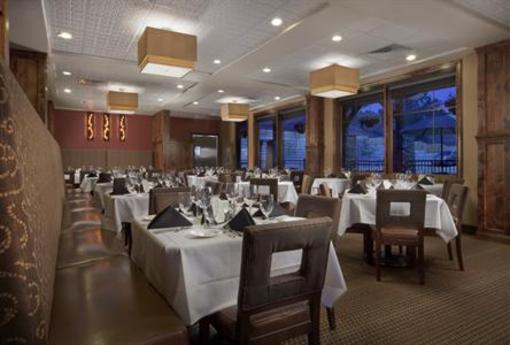 фото отеля Best Western Premier Ivy Inn & Suites