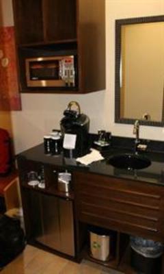 фото отеля Best Western Premier Ivy Inn & Suites