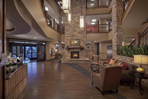 фото отеля Best Western Premier Ivy Inn & Suites