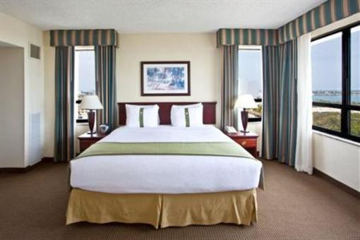 фото отеля Holiday Inn Port of Miami Downtown