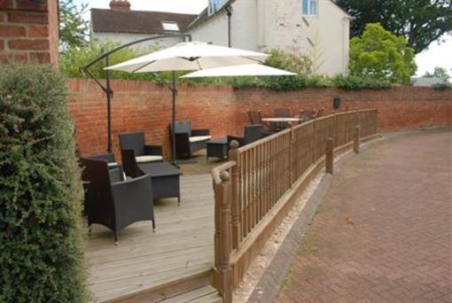 фото отеля Stratford Limes Hotel