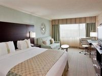 Holiday Inn Executive Center Virginia Beach