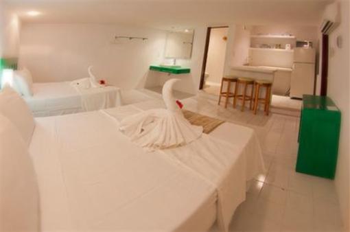 фото отеля Tropical Casa Blanca Hotel Playa del Carmen