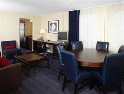 фото отеля Sheraton Suites Philadelphia Airport