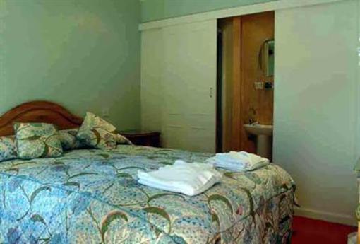 фото отеля A-Haven Townhouse Hotel