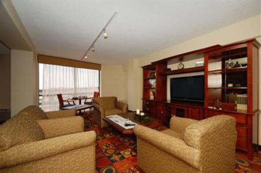 фото отеля Crowne Plaza Austin