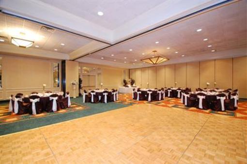 фото отеля Crowne Plaza Austin