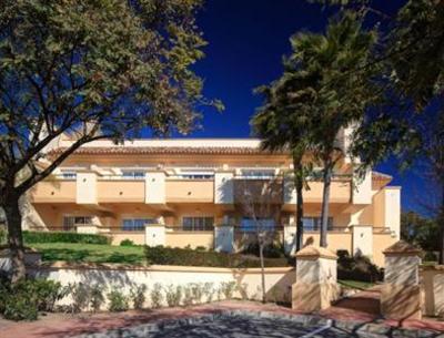 фото отеля Apartamentos Greenlife Golf Marbella