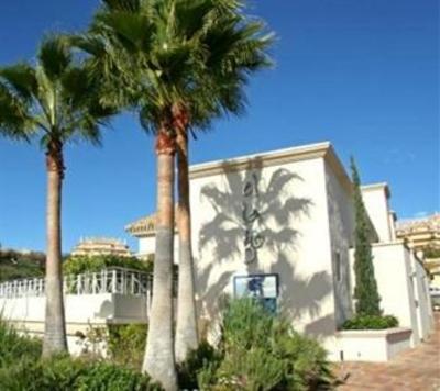 фото отеля Apartamentos Greenlife Golf Marbella