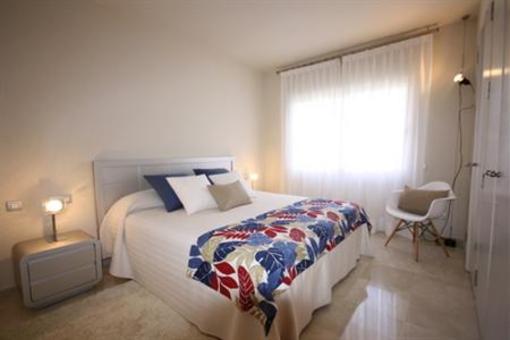 фото отеля Apartamentos Greenlife Golf Marbella