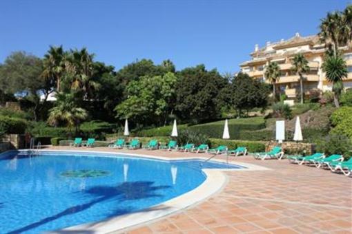 фото отеля Apartamentos Greenlife Golf Marbella