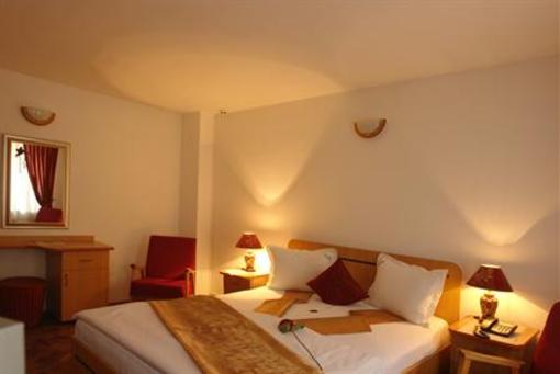 фото отеля Natural Guesthouse Brasov