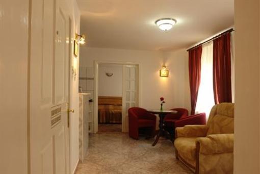 фото отеля Natural Guesthouse Brasov