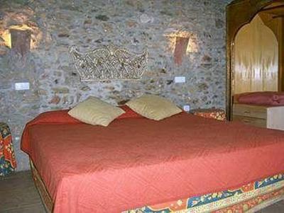 фото отеля Hostal Restaurant Mas Palou