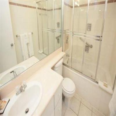 фото отеля Deluxe Suites at Castle Beach Miami Beach