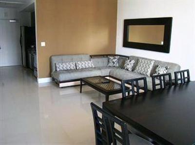 фото отеля Deluxe Suites at Castle Beach Miami Beach