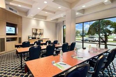 фото отеля DoubleTree by Hilton Houston Hobby Airport