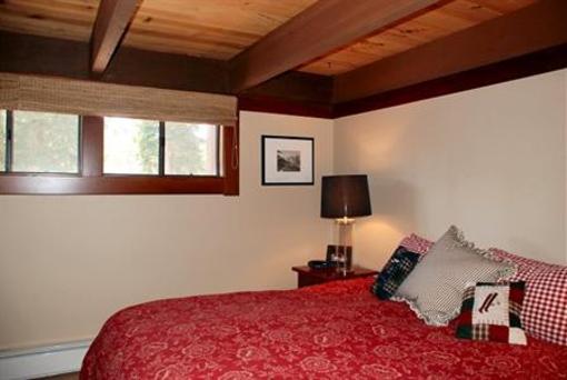 фото отеля Tahoe Tavern Vacation Rentals Tahoe City
