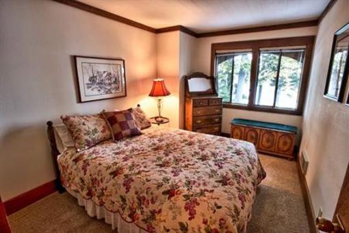 фото отеля Tahoe Tavern Vacation Rentals Tahoe City