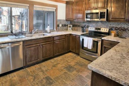 фото отеля Tahoe Tavern Vacation Rentals Tahoe City